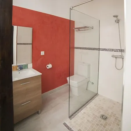 Estudio Proximo Al Mar Drch * Santander